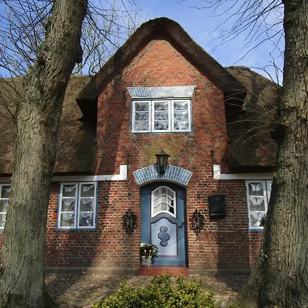 Haus Wolltoeft 'rosenstern Whg1',