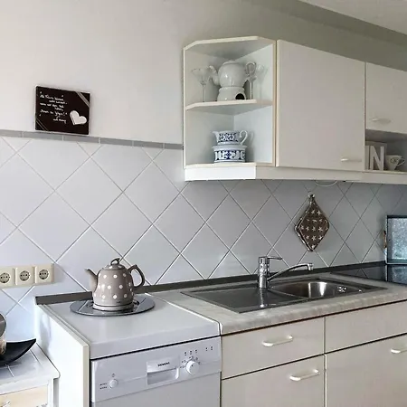 Haus Wolltoeft 'rosenstern Whg1', Apartament Nieblum